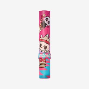 Tappetino da Scrivania Labubu – Collezione Let’s Checkmate