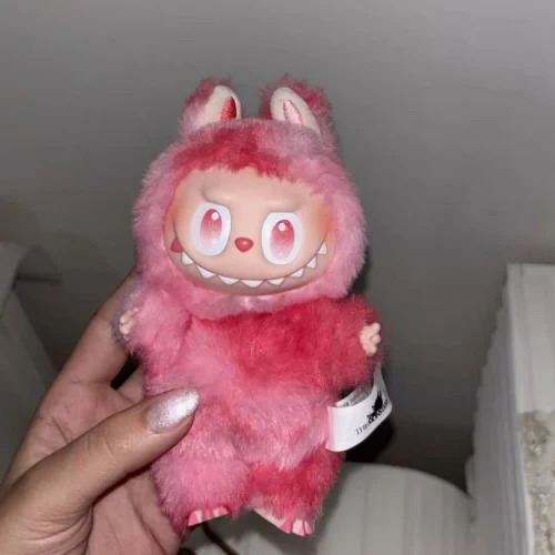 Peluche Labubu Biginto Energy – Giallo & Rosa photo review