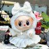 Labubu Enchanted Snow – Eleganza Invernale Pura e Incantata