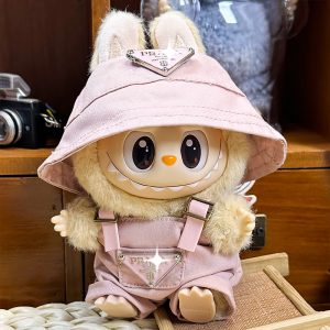 Labubu Urban Look Rosa Pastello – Kawaii e Streetwear con Dolcezza