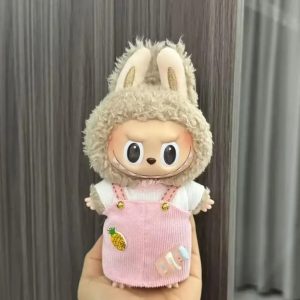 Salopette Rosa Ananas per Labubu – Edizione Dolce Kawaii