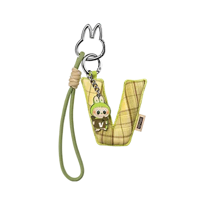 Labubu Letter Pendant “V” – Ciondolo Collezionabile Pin for Love Series